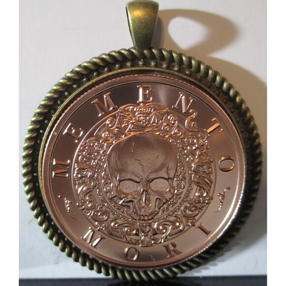 Memento Mori -Remember That You Must Die-Fine Copper High Relief Round/Pendant - Picture 3 of 7